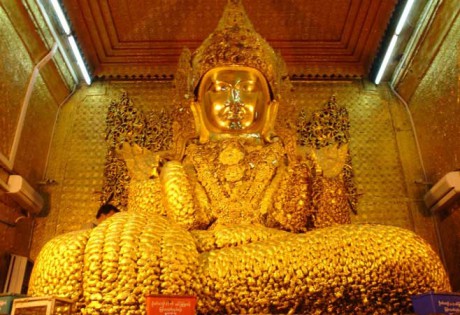 67 Mandalay - Mahamuni pagoda 